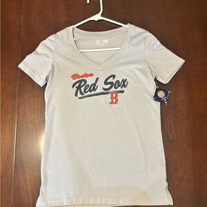 NWT Genuine MLB Merchandise Boston Red Sox t-shirt